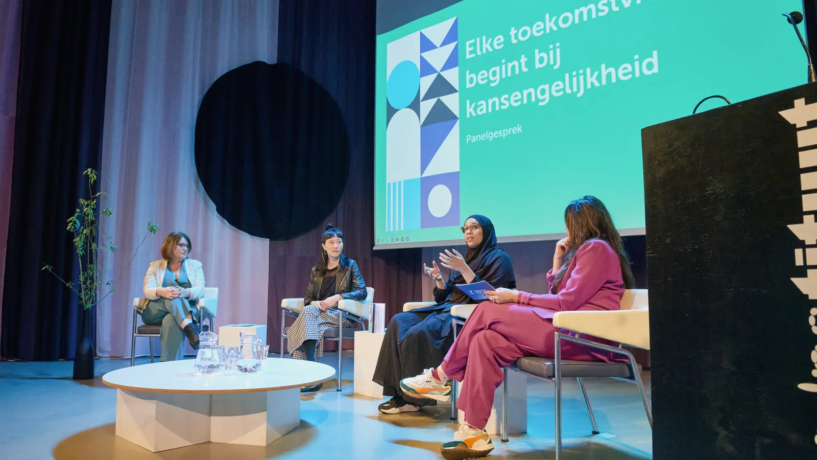 Sfeerbeeld bij de vacature Hoofd Onderzoek & Ontwikkeling