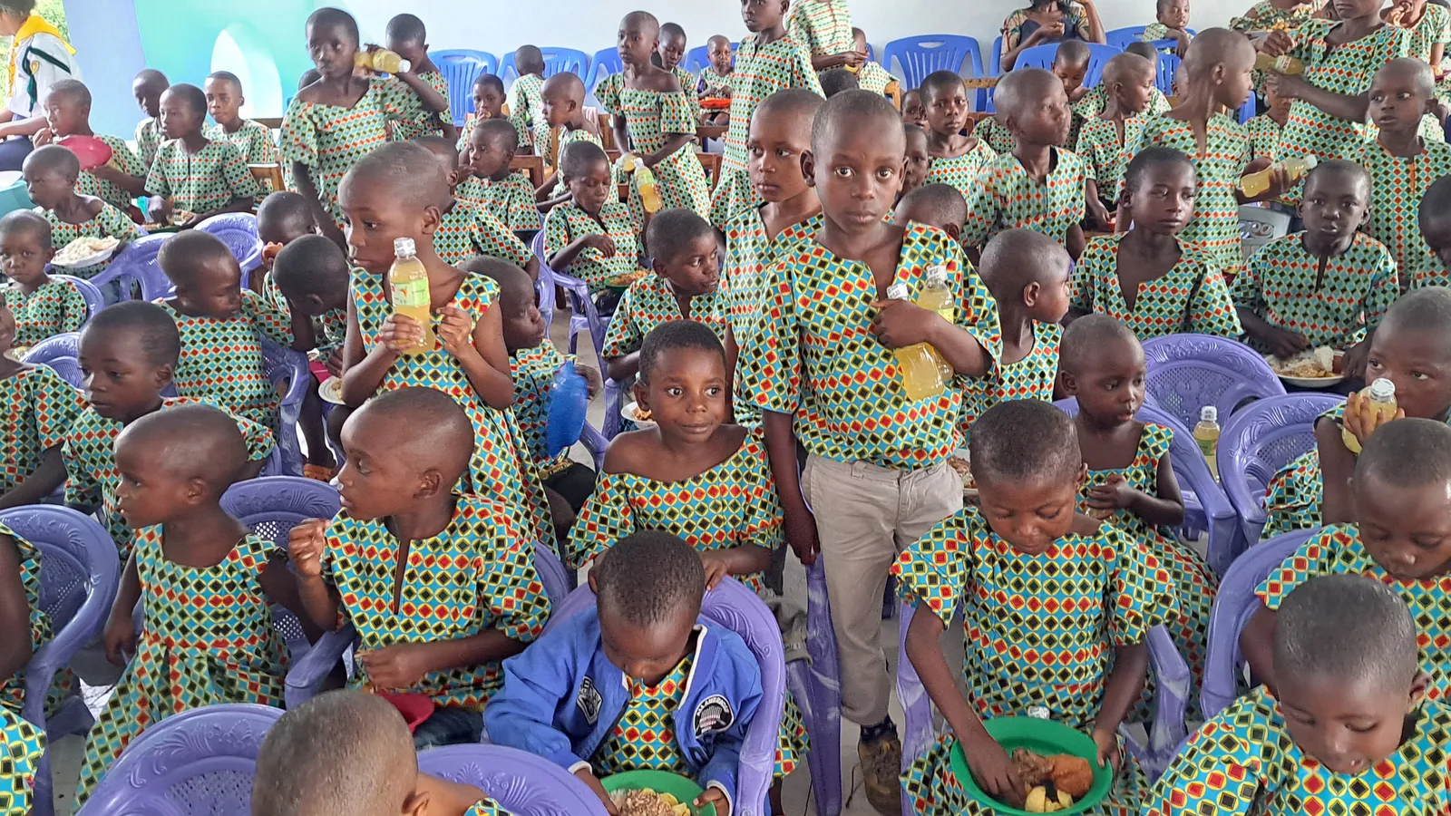 Internationale Kinderhulp foto 1